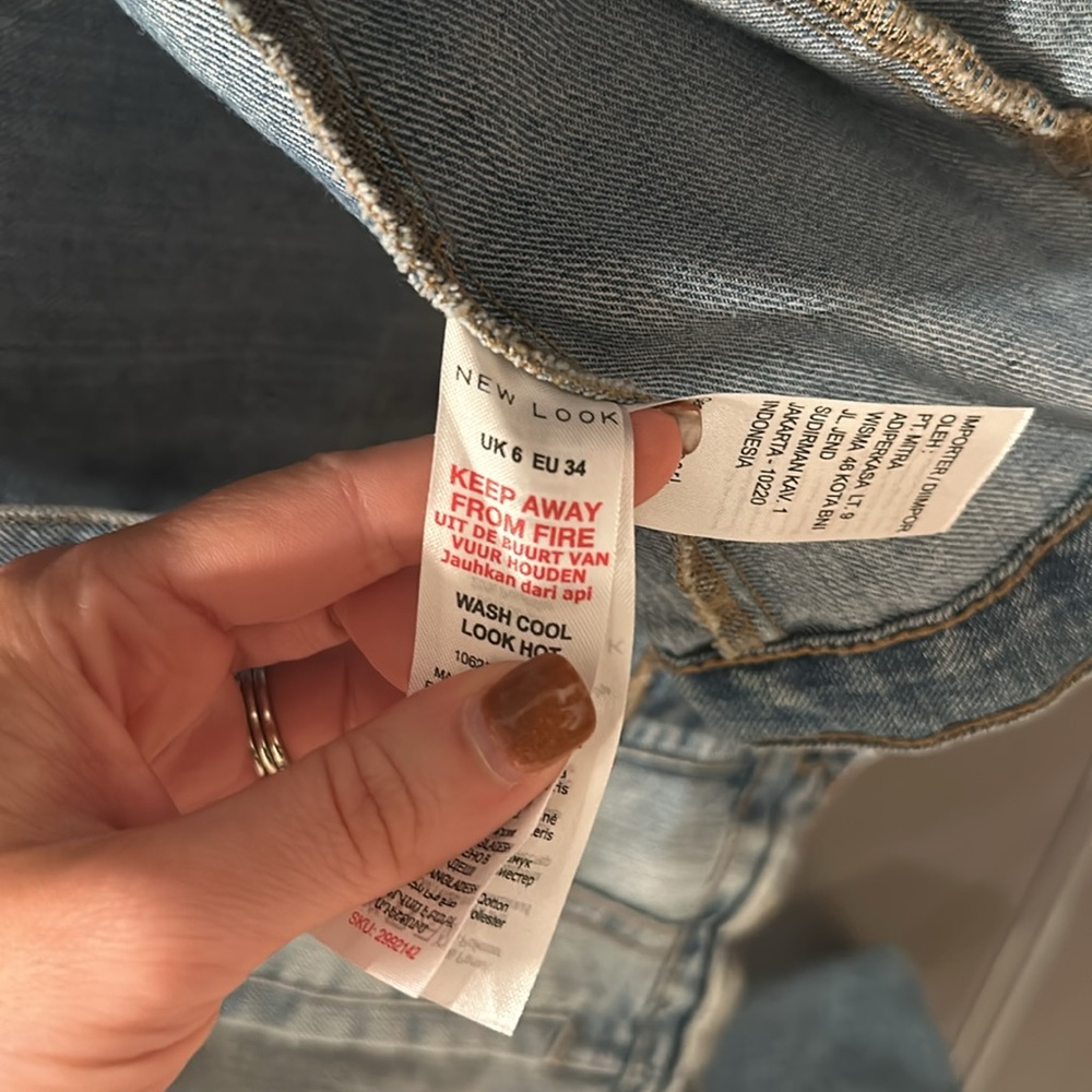 Jean Jacket - Picture 3 of 4